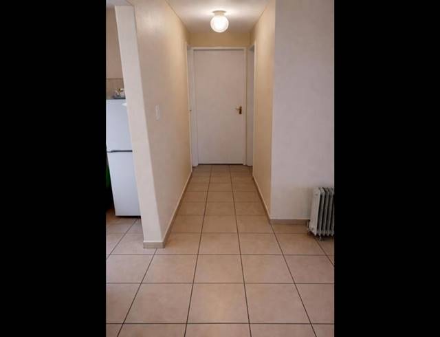 2 BEDROOM APARTMENT FOR SALE IN SUNNINGHILL